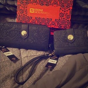 Stone Mountain Wallet Set